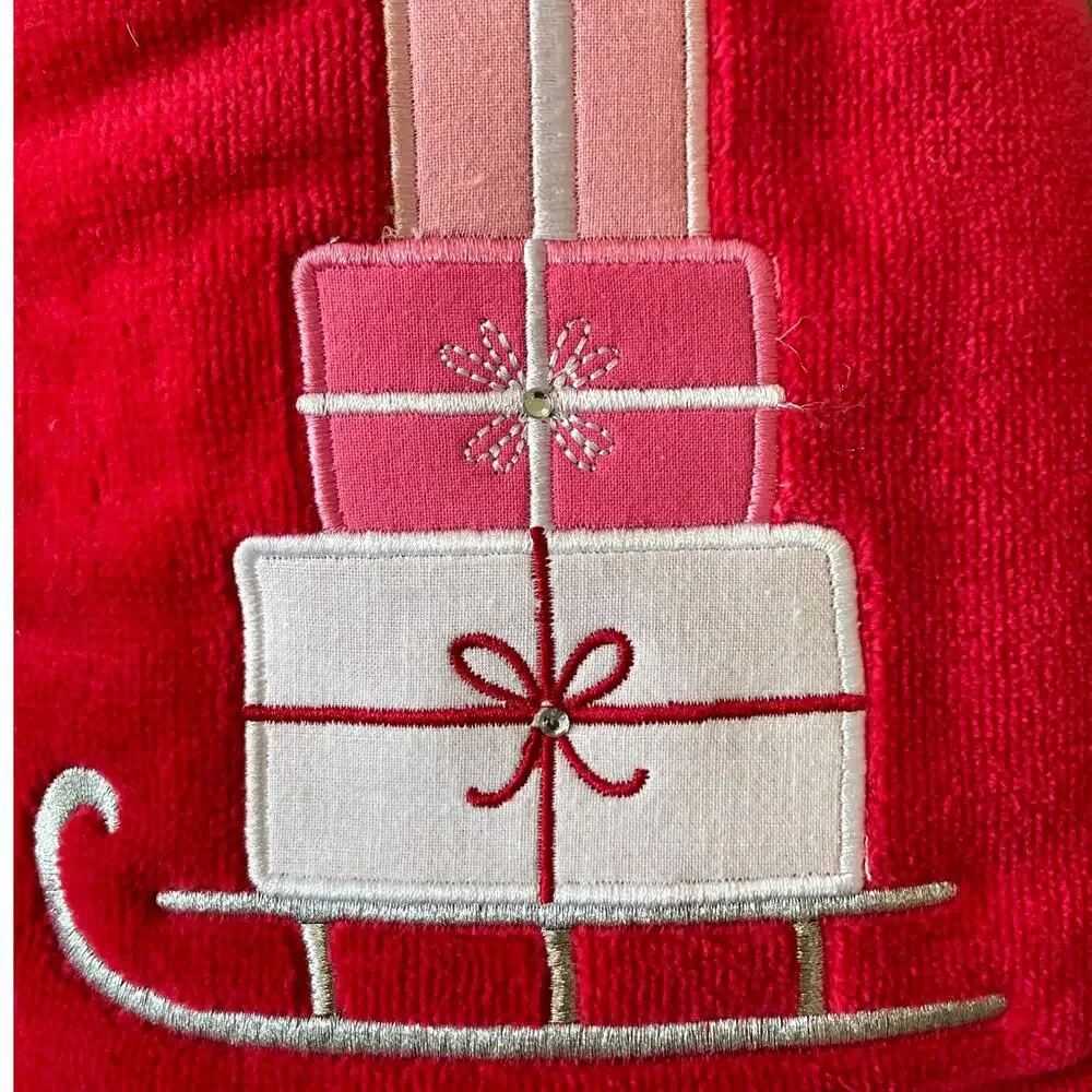 2pc Kassatex Christmas Hand Towels Embroidered Presents on Sled Red Pink NEW